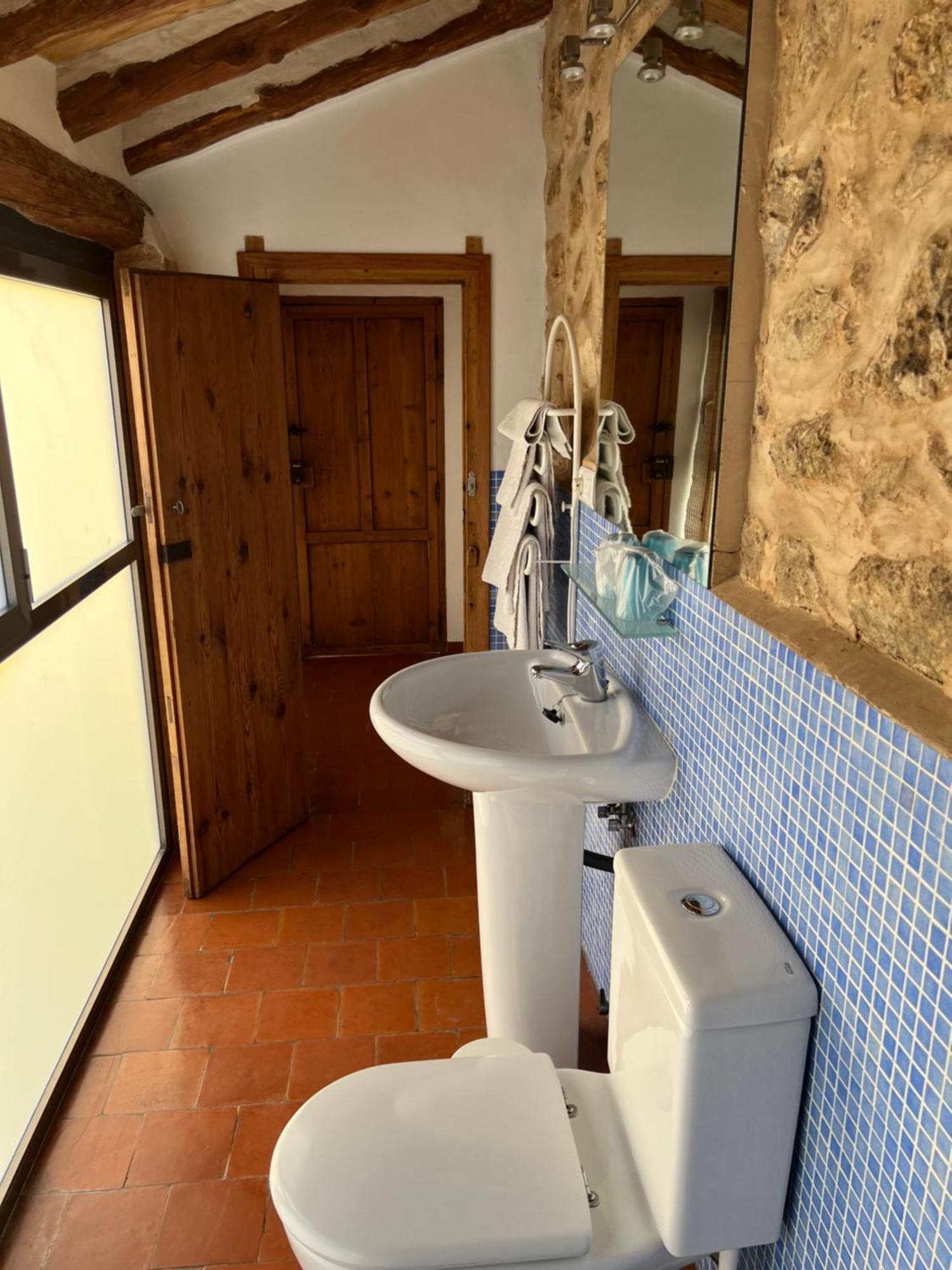 La Bodega Enoturismo Rural Mogente Ngoại thất bức ảnh