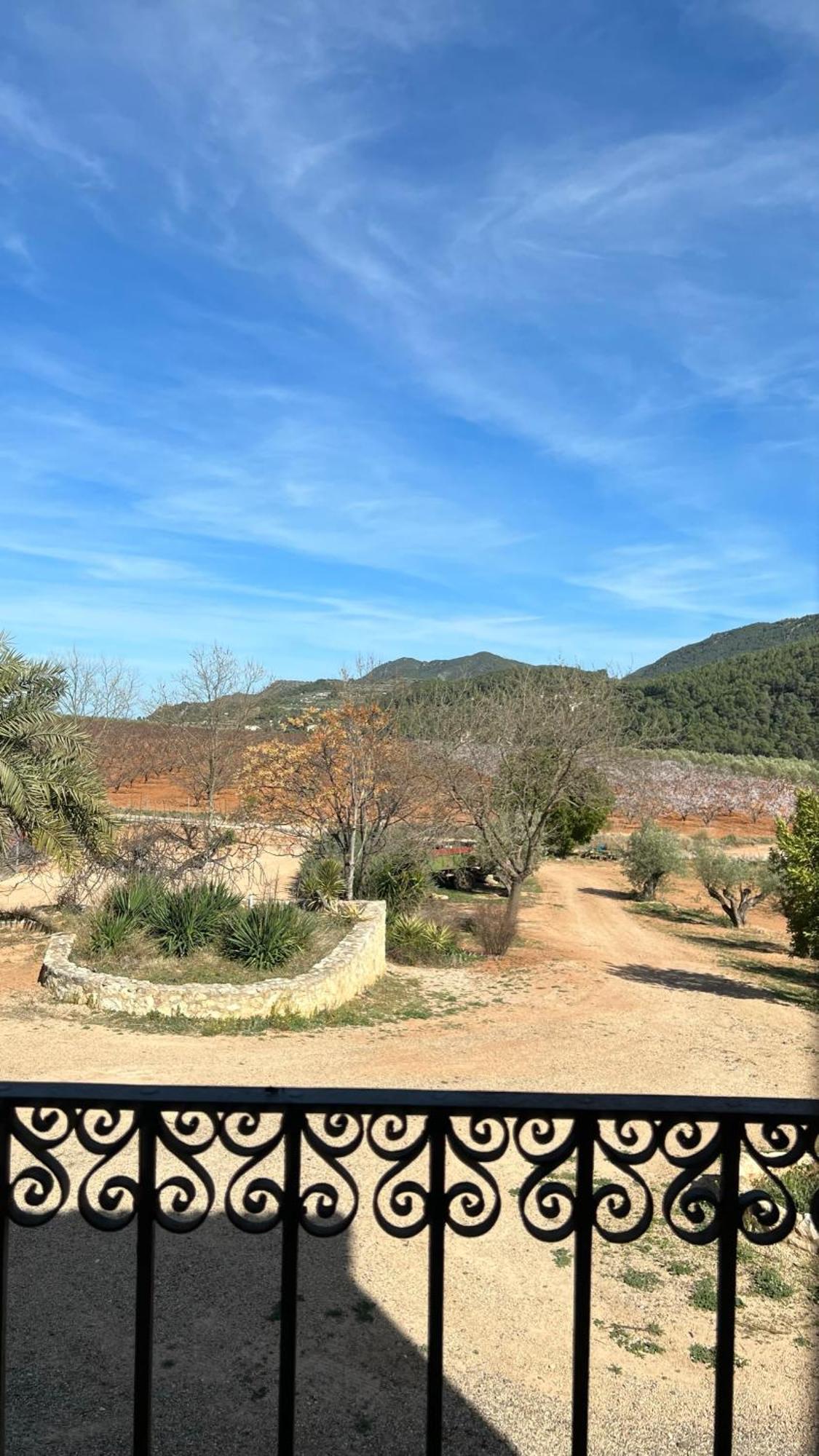 La Bodega Enoturismo Rural Mogente Ngoại thất bức ảnh